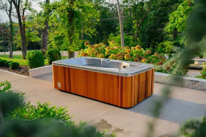 The Coldtub Plus - Coldtub Store # The Coldtub Plus is our lay-down style 1 person model. This model has a built in breathdeck for breathing prior to plunging. The Coldtub Plus is our largest 1 person model, perfect for bodybuilders, linemen, etc. Temperature ranges from 35-104°F. 