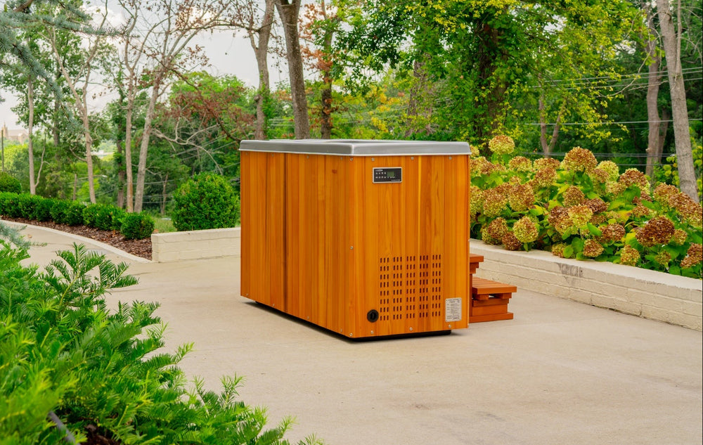 Icepod - Coldtub Store # The Icepod is our most space efficient 1 person model, fitting into compact areas. This is a great one person model if you are 5’9 and under or are simply looking to just plunge to chest level. If you are a taller individual or are looking to fully submerge we would highly recommend the Icepod Plus. Temperature ranges from 35-104°. 