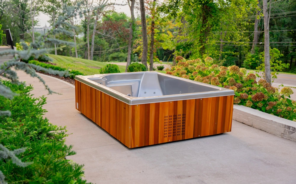 Polarplunge™ - Coldtub Store # The Polarplunge™ is our 8-12 person model. This is great for party plunging, people can sit on the bench seating for full submersion or just on the edge if only treating the legs. Temperature ranges from 35-104°. 